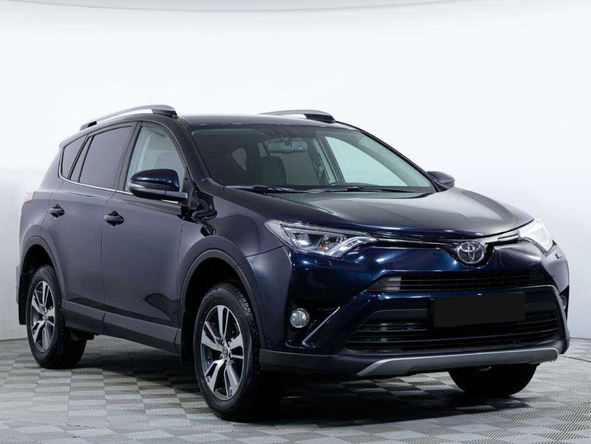 Toyota RAV4 с пробегом — 2019 год. Фото: #1
