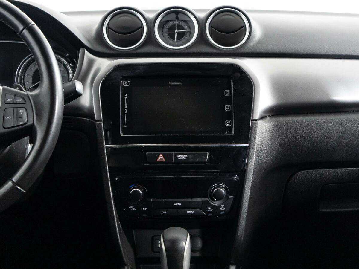 Suzuki Vitara с пробегом — 2019 год. Фото: #13