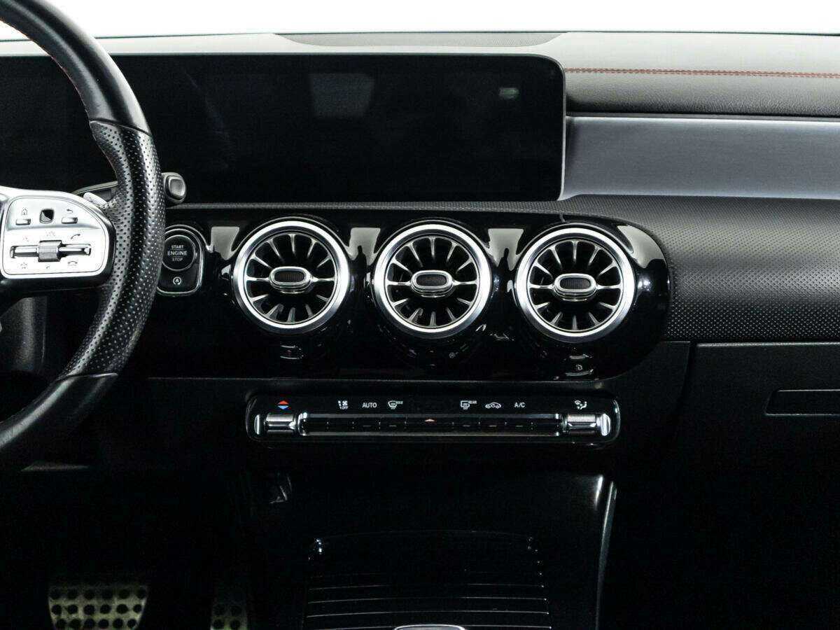 Mercedes-Benz CLA с пробегом — 2019 год. Фото: #13