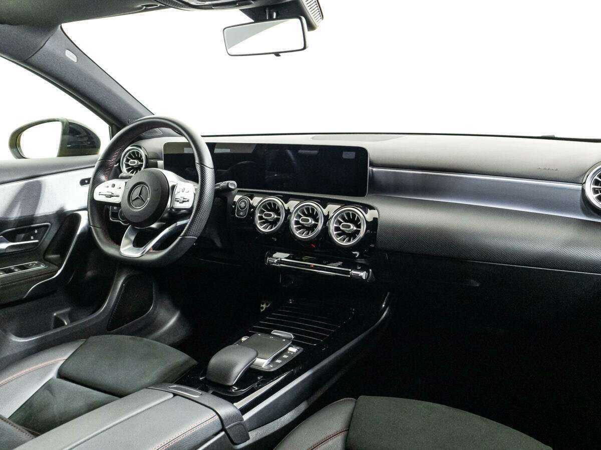 Mercedes-Benz A-Класс с пробегом — 2020 год. Фото: #8