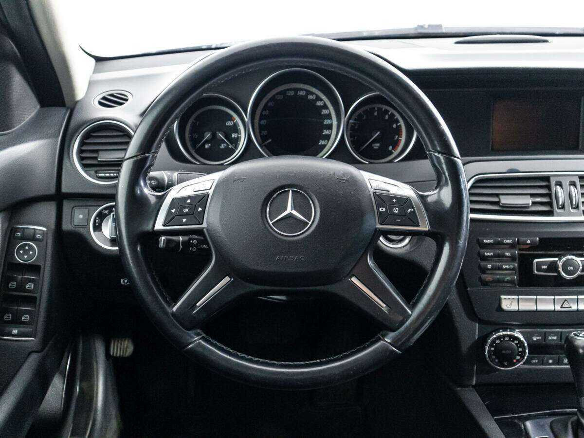 Mercedes-Benz C-Класс с пробегом — 2012 год. Фото: #15