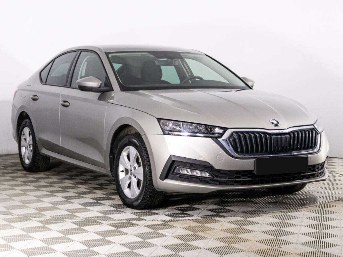 Skoda Octavia с пробегом — 2021 год. Фото: #2