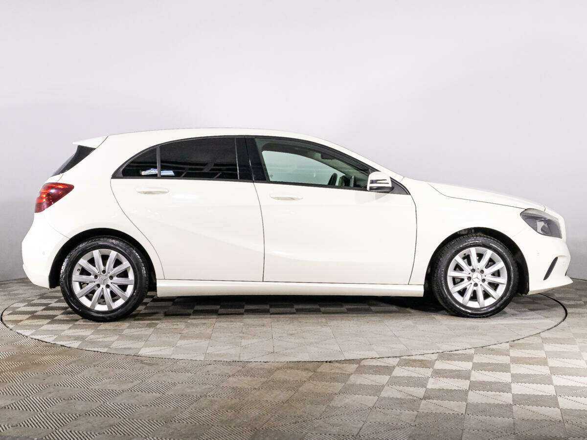 Mercedes-Benz A-Класс с пробегом — 2016 год. Фото: #3