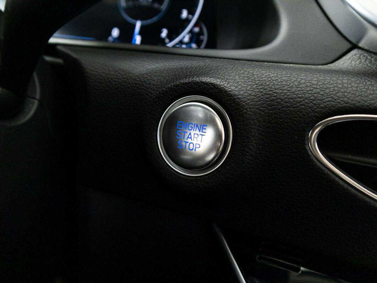 Hyundai Sonata с пробегом — 2020 год. Фото: #17