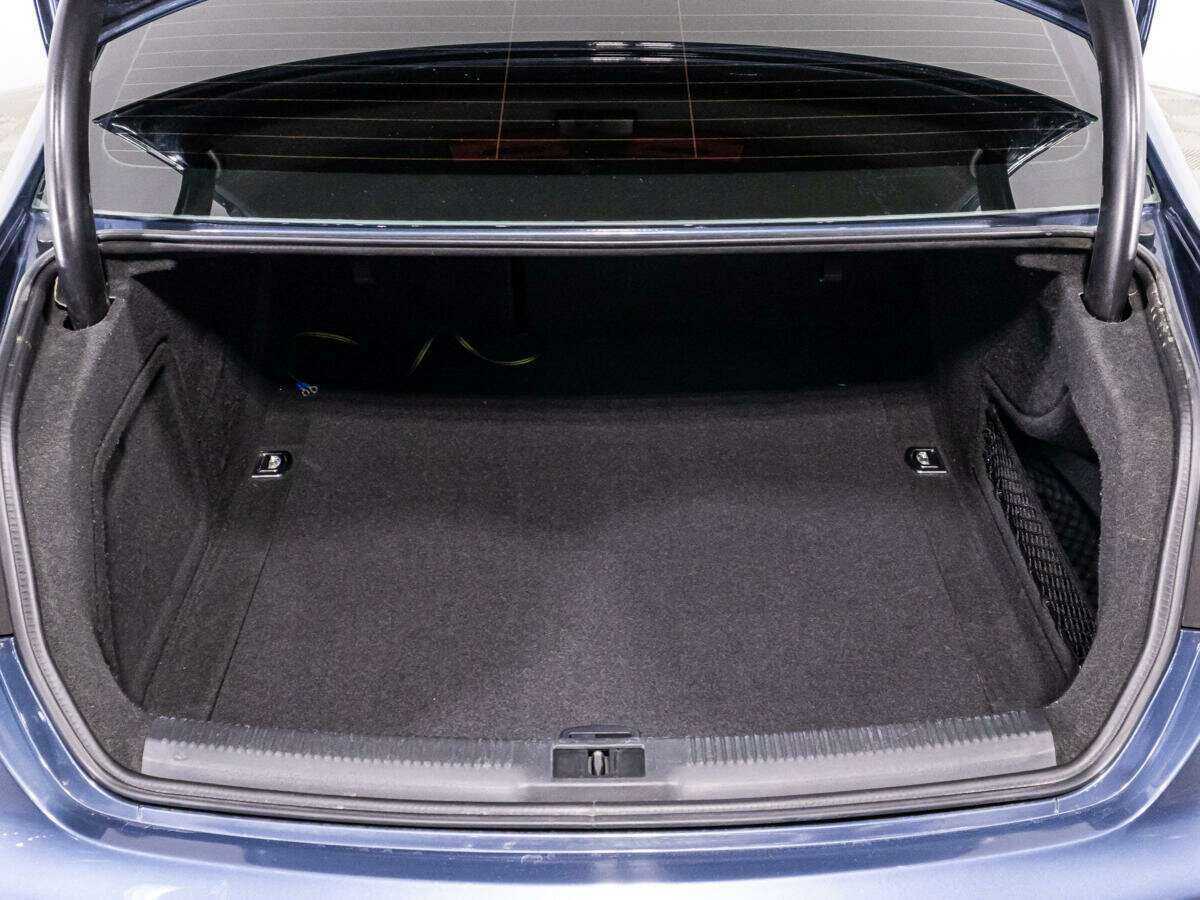 Audi A4 с пробегом — 2015 год. Фото: #14