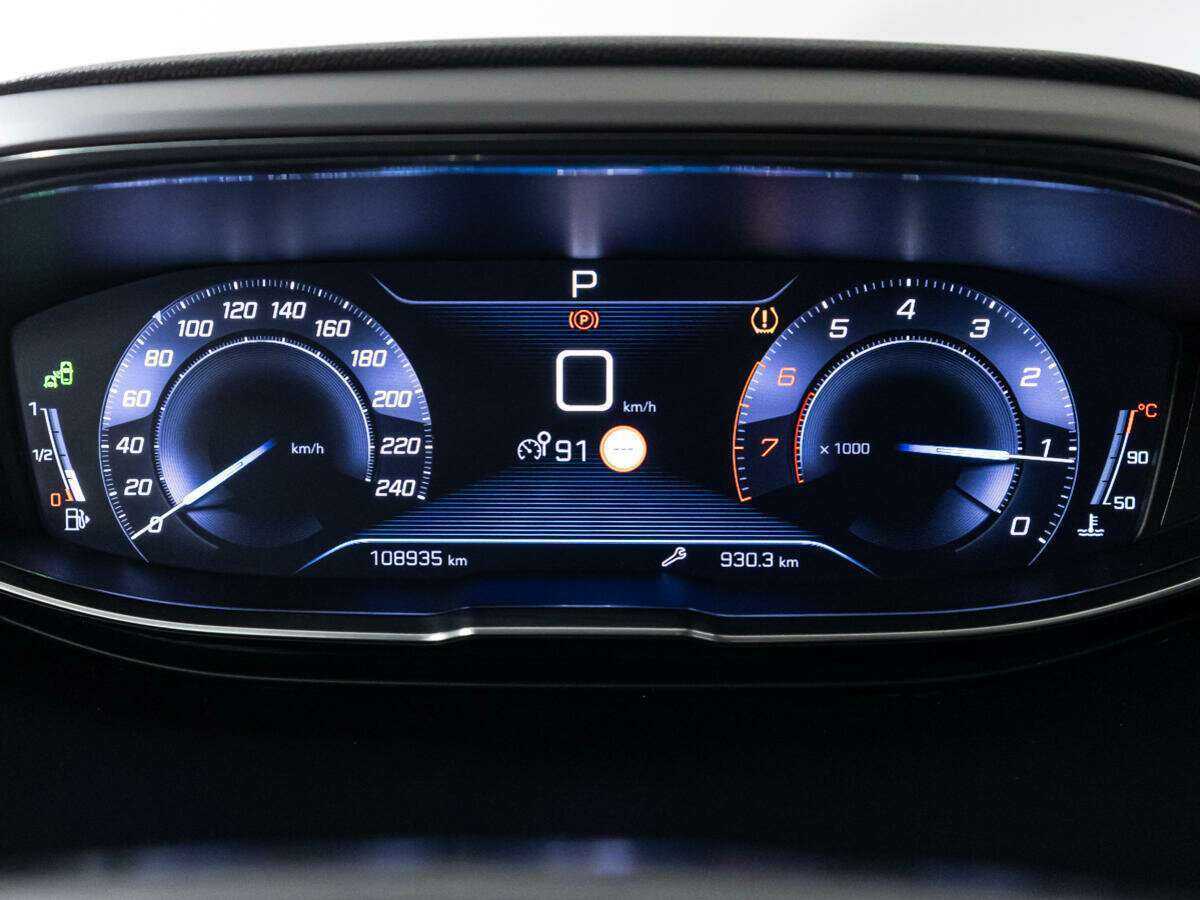 Peugeot 3008 с пробегом — 2018 год. Фото: #11