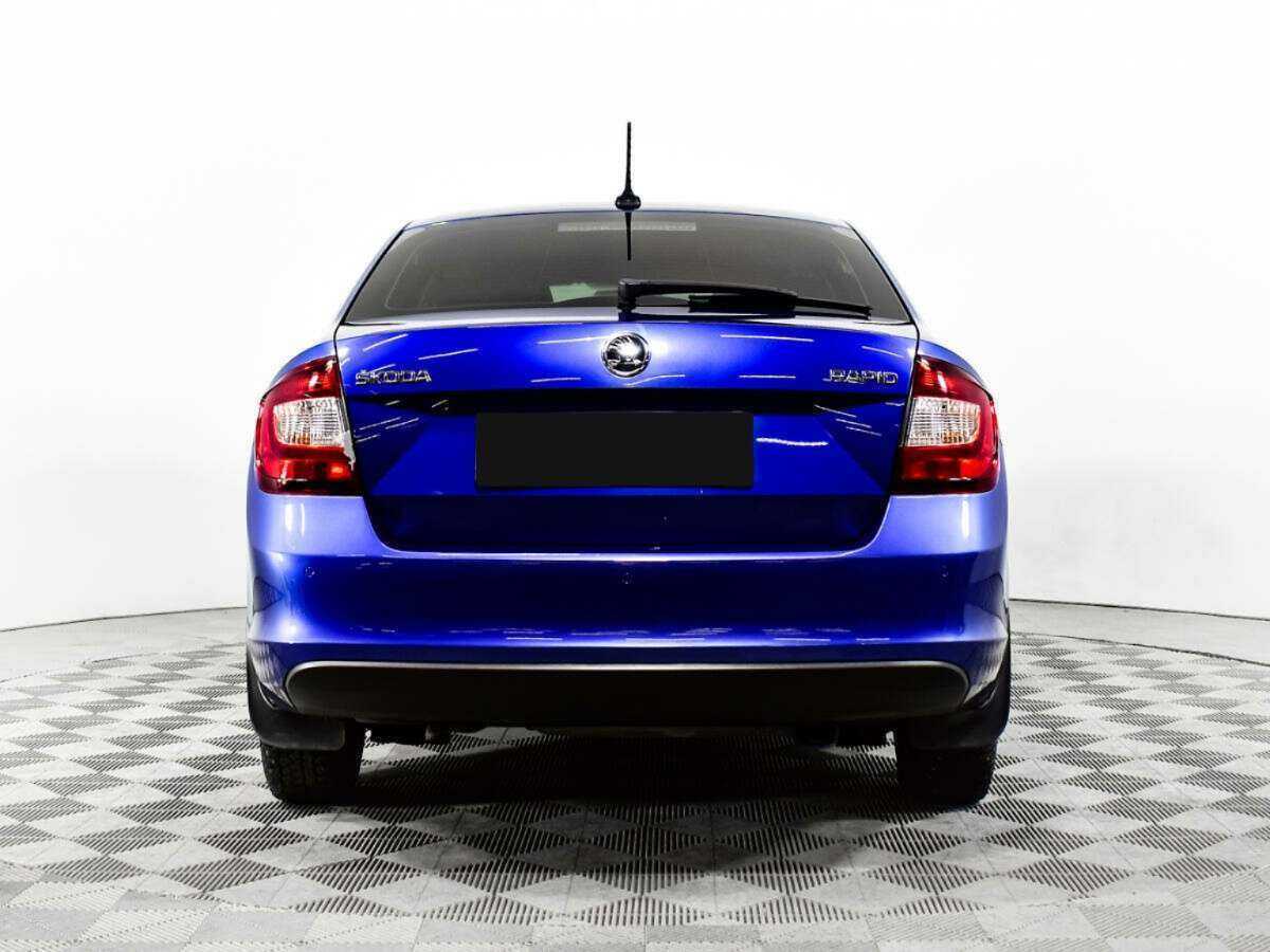 Skoda Rapid с пробегом — 2018 год. Фото: #5