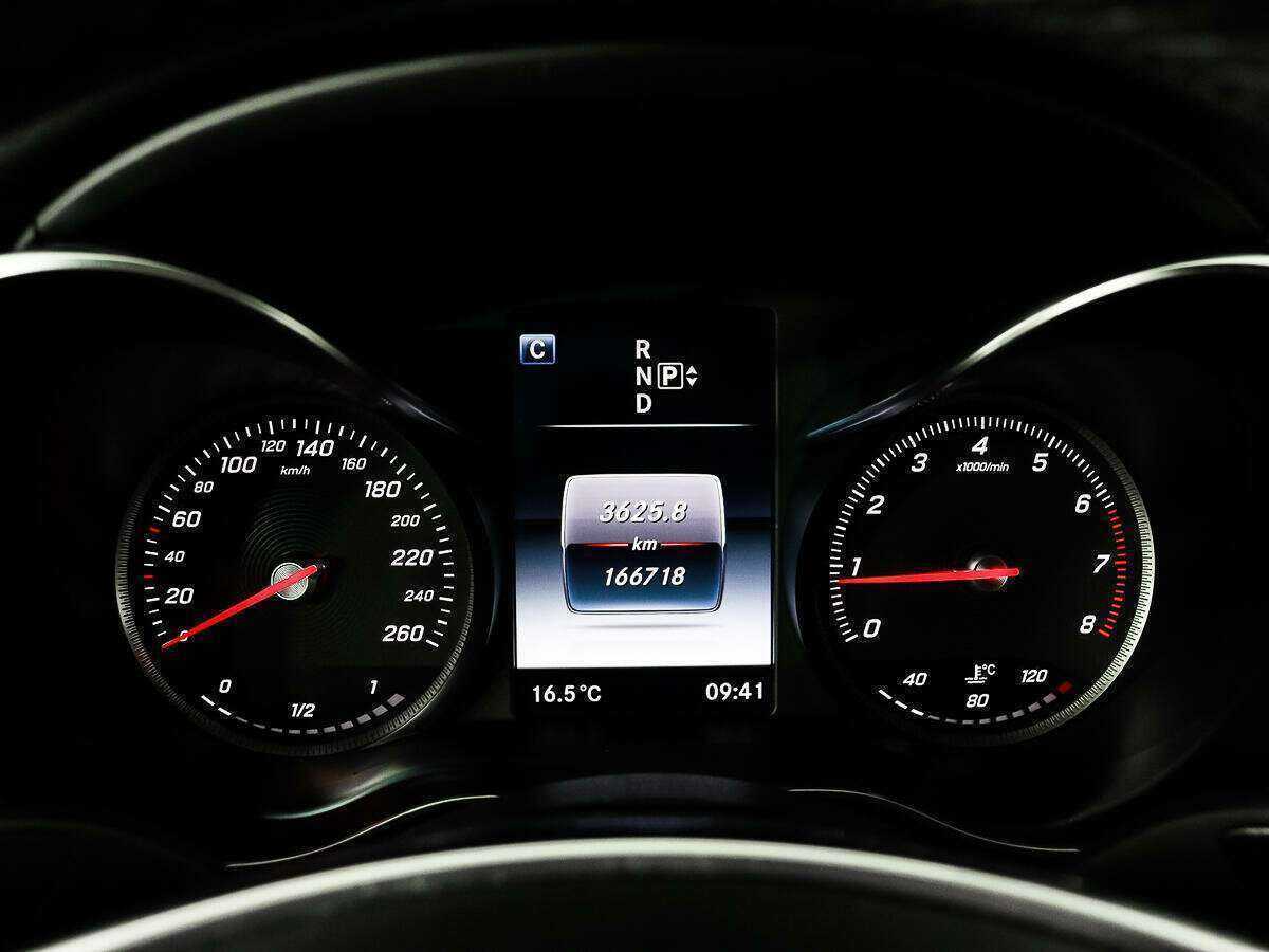 Mercedes-Benz C-Класс с пробегом — 2014 год. Фото: #10