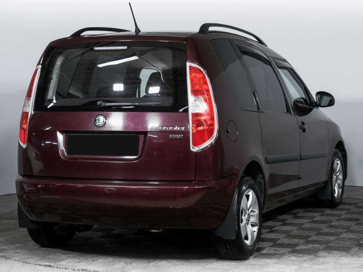 Skoda Roomster с пробегом — 2012 год. Фото: #4