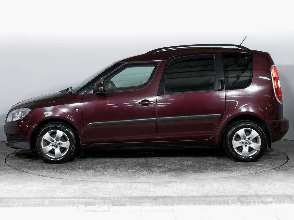 Skoda Roomster с пробегом — 2012 год. Фото: #7