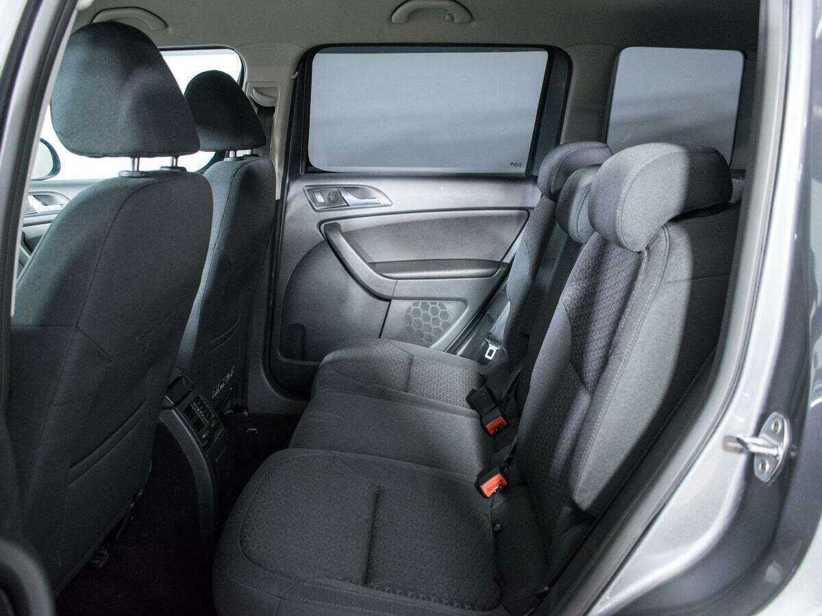 Skoda Yeti с пробегом — 2013 год. Фото: #9