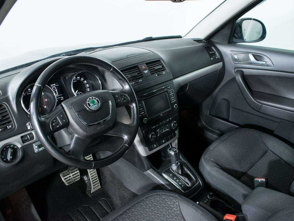 Skoda Yeti с пробегом — 2013 год. Фото: #12