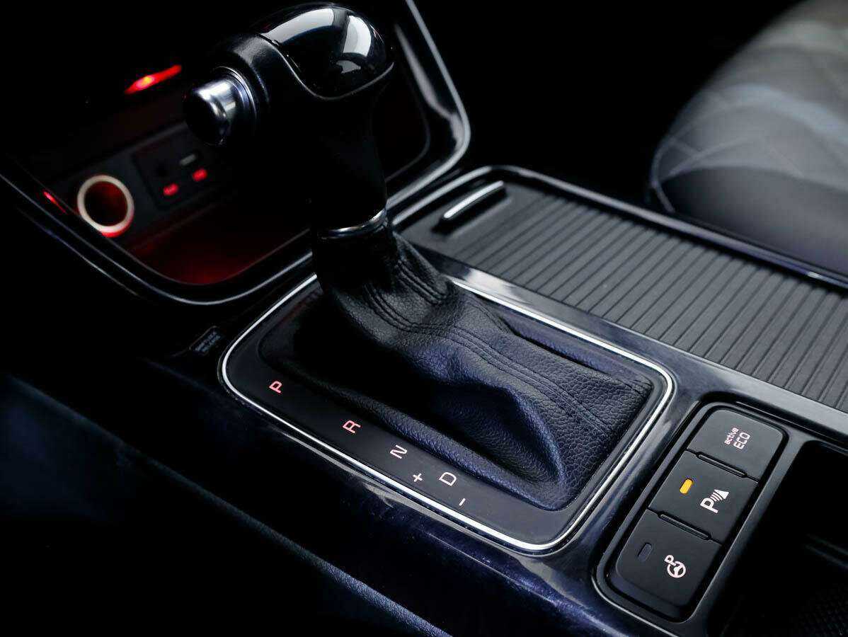 Kia Sorento с пробегом — 2018 год. Фото: #18