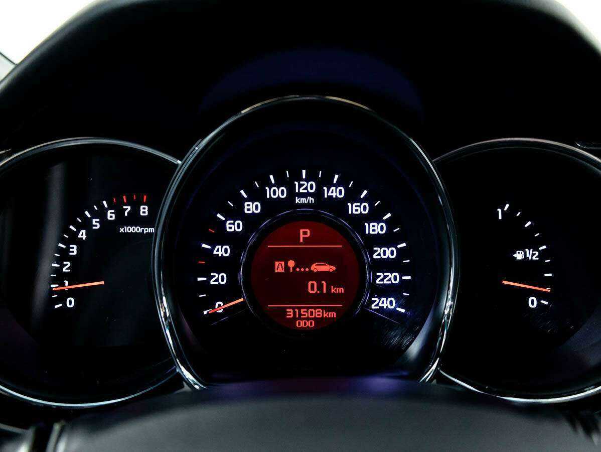 Kia Ceed с пробегом — 2016 год. Фото: #12