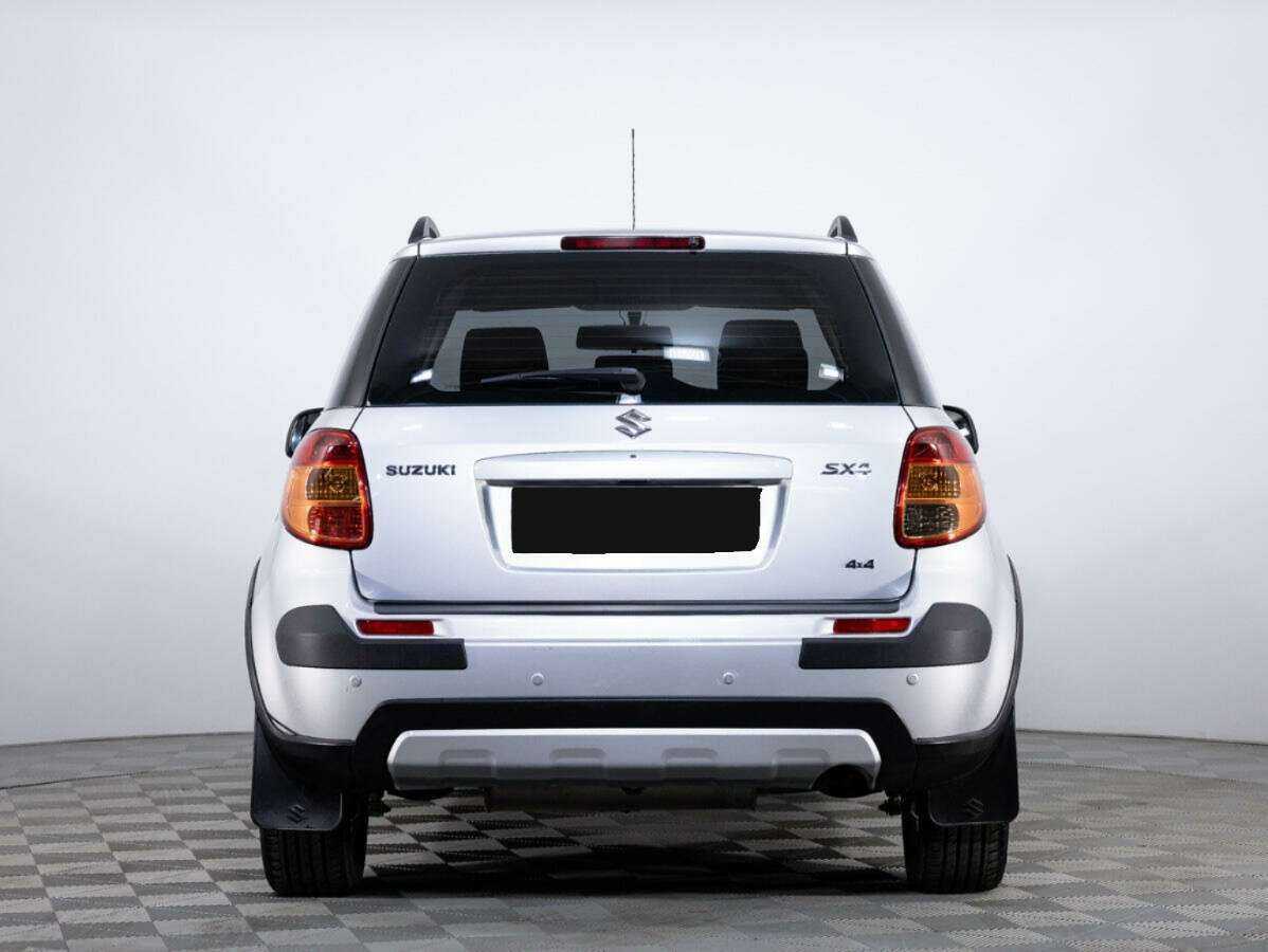 Suzuki SX4 с пробегом — 2012 год. Фото: #4