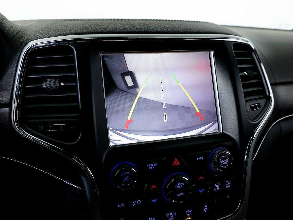 Jeep Grand Cherokee с пробегом — 2014 год. Фото: #15