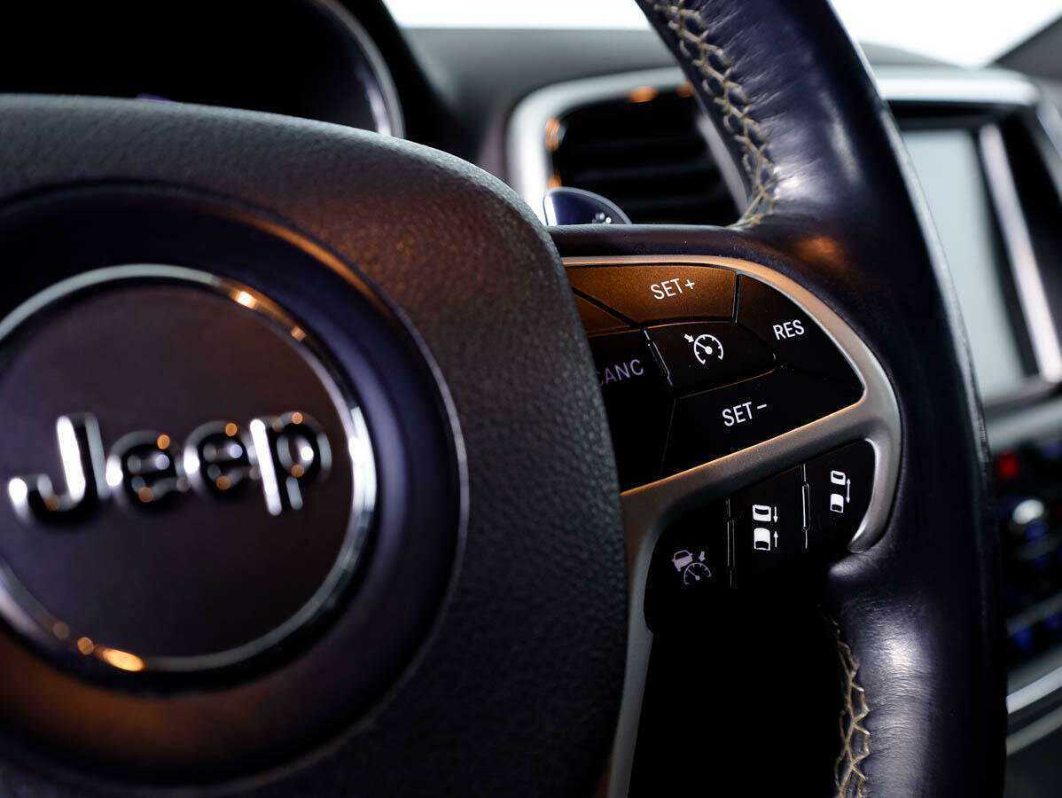 Jeep Grand Cherokee с пробегом — 2014 год. Фото: #23