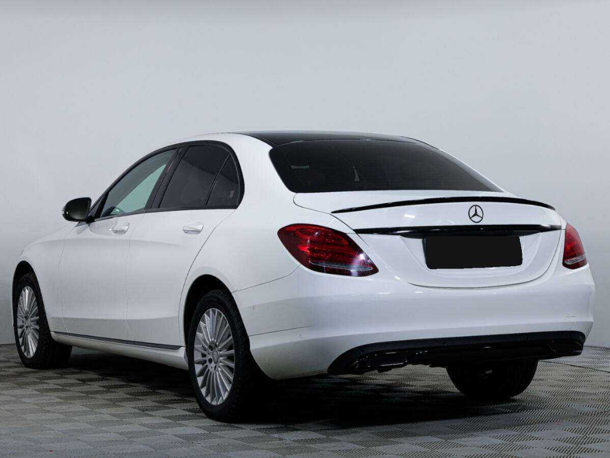 Mercedes-Benz C-Класс с пробегом — 2015 год. Фото: #6