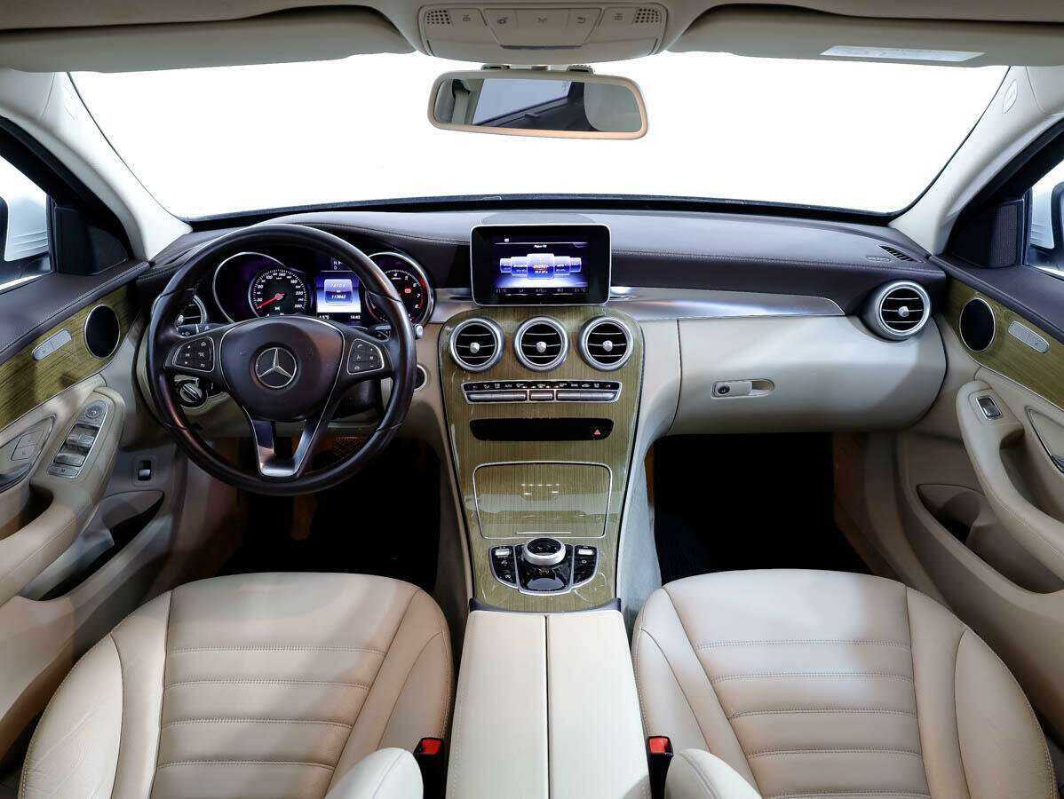 Mercedes-Benz C-Класс с пробегом — 2015 год. Фото: #9