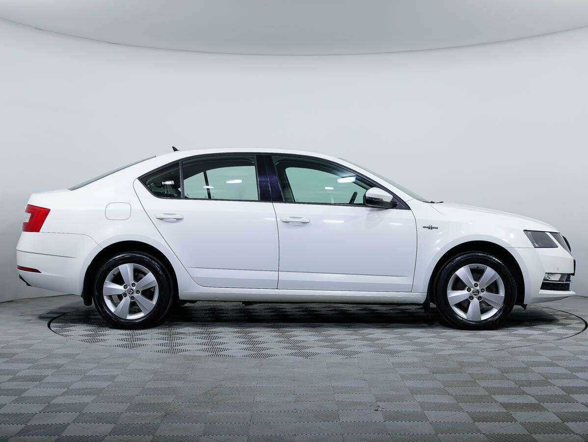 Skoda Octavia с пробегом — 2018 год. Фото: #2