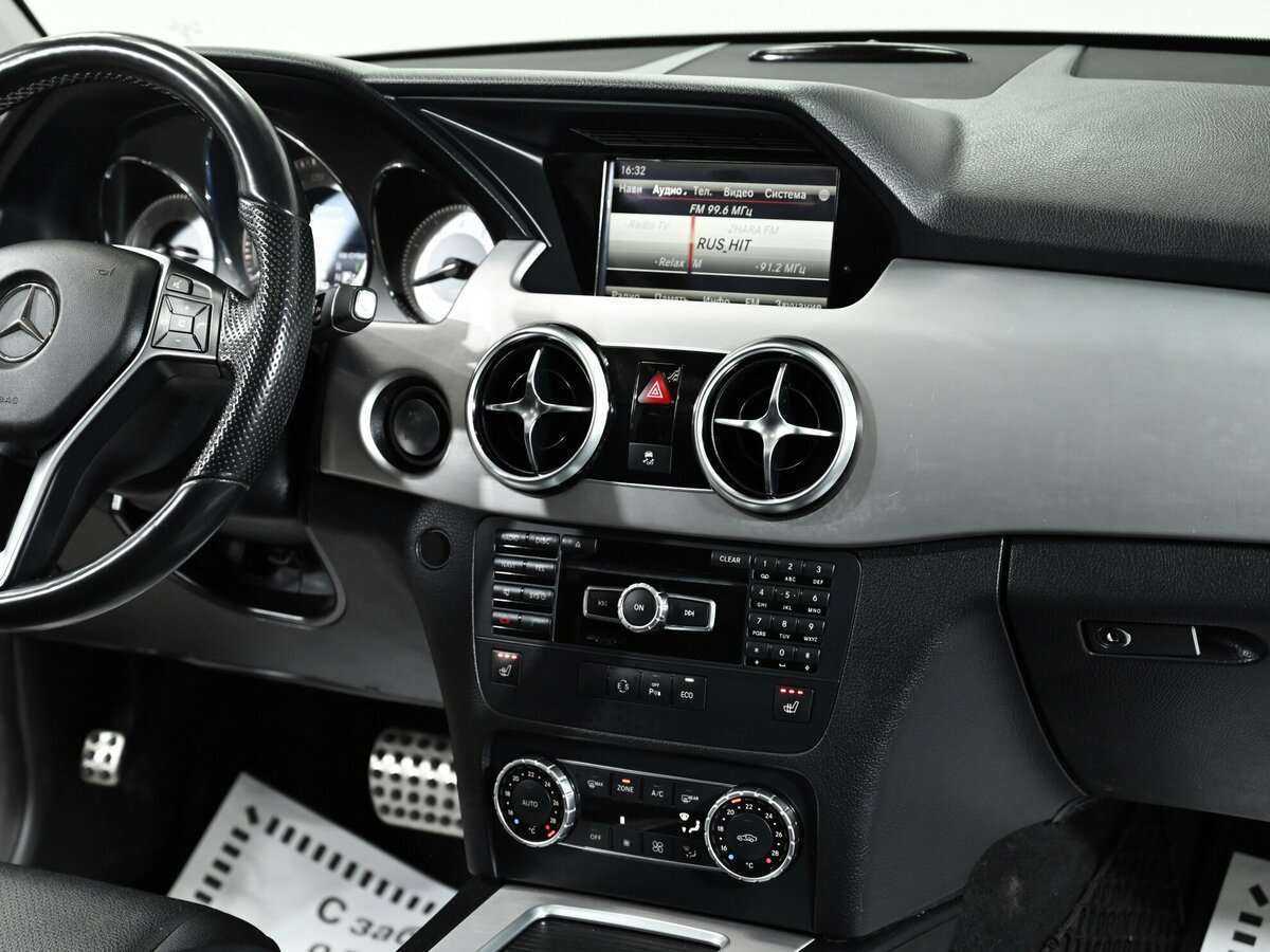 Mercedes-Benz GLK-Класс с пробегом — 2015 год. Фото: #8