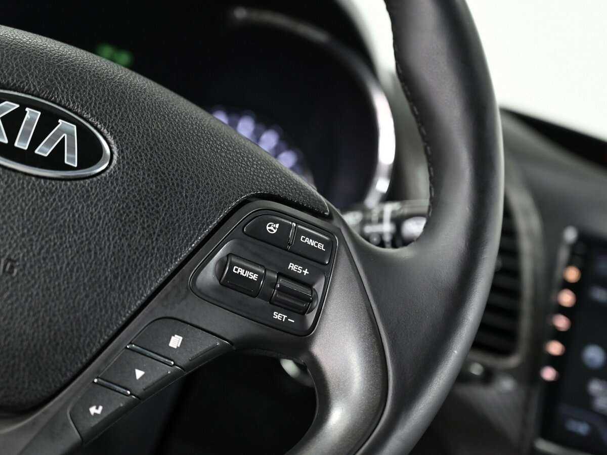 Kia Cerato с пробегом — 2015 год. Фото: #8
