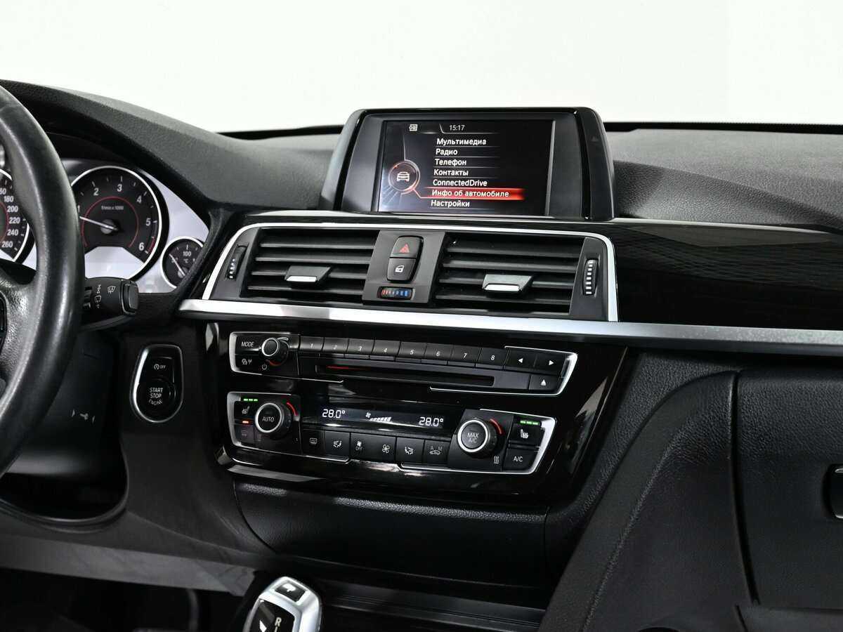 BMW 3 серии с пробегом — 2016 год. Фото: #6