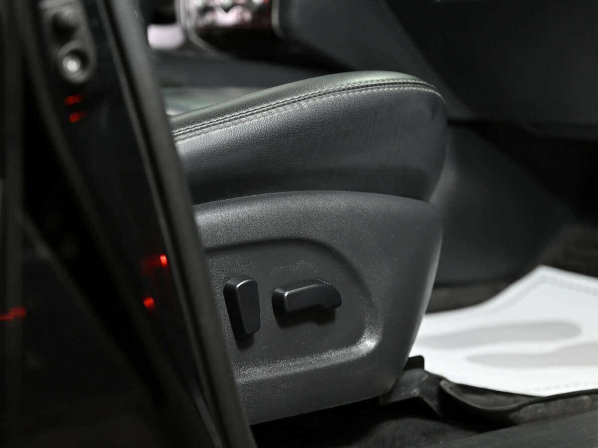 Nissan Pathfinder с пробегом — 2015 год. Фото: #16