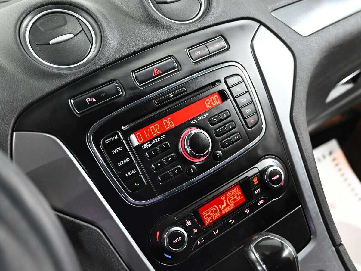 Ford Mondeo с пробегом — 2013 год. Фото: #4