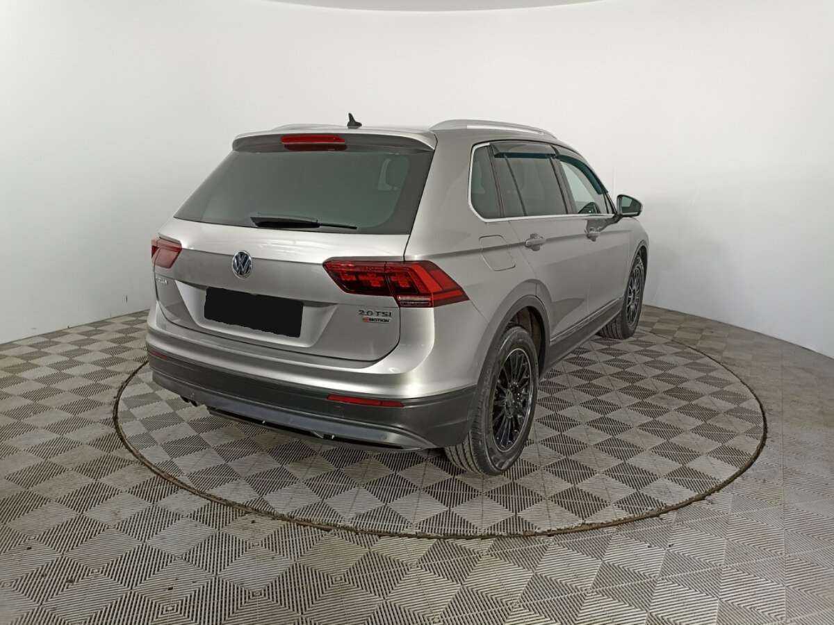 Volkswagen Tiguan с пробегом — 2017 год. Фото: #4
