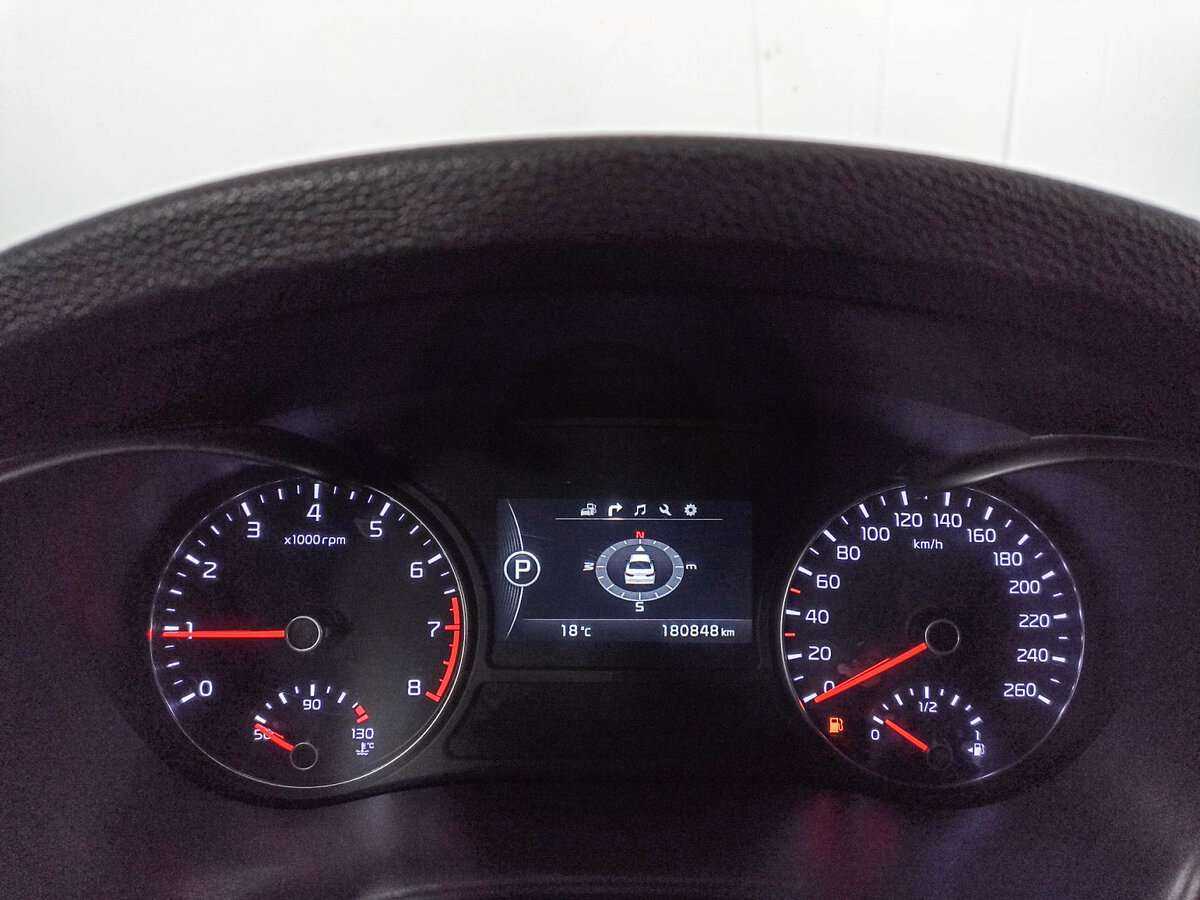 Kia Optima с пробегом — 2017 год. Фото: #10