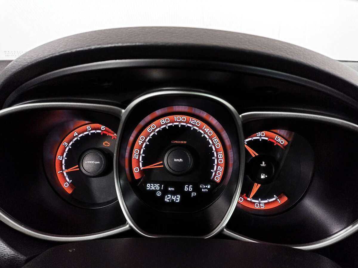 Lada (ВАЗ) Vesta с пробегом — 2021 год. Фото: #10