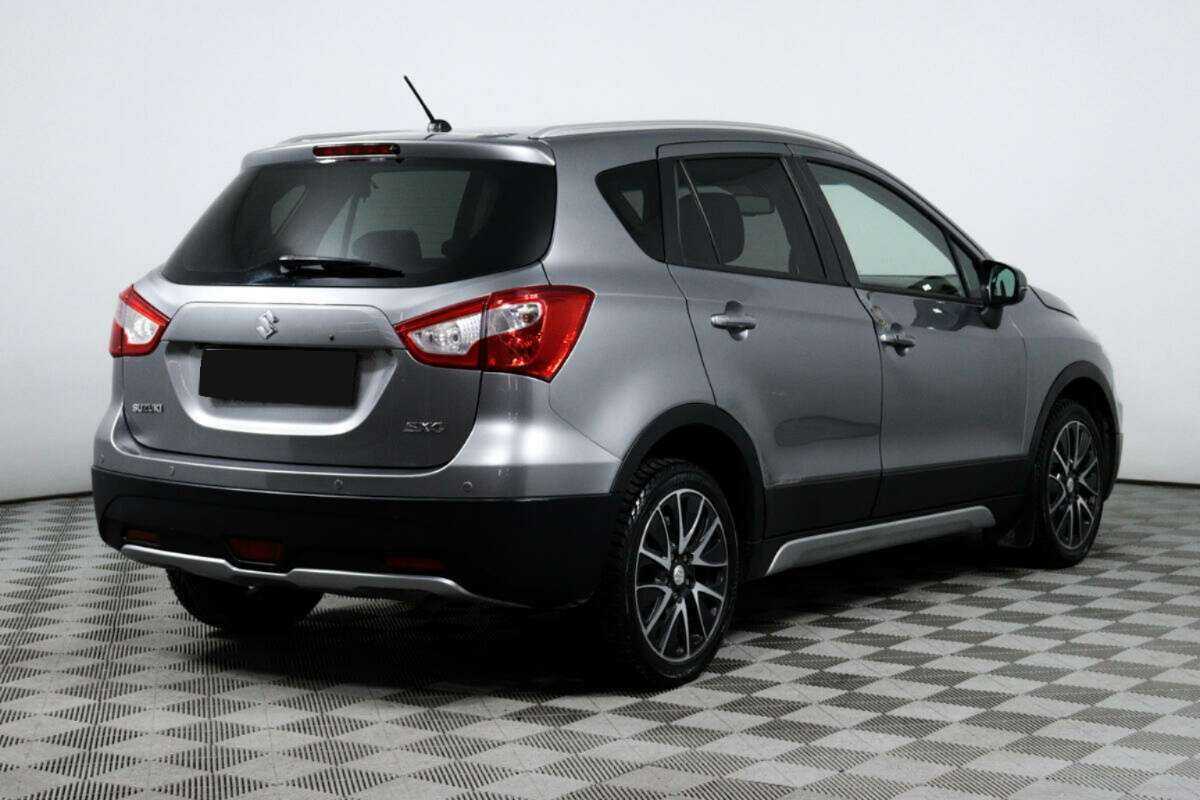 Suzuki SX4 с пробегом — 2014 год. Фото: #4