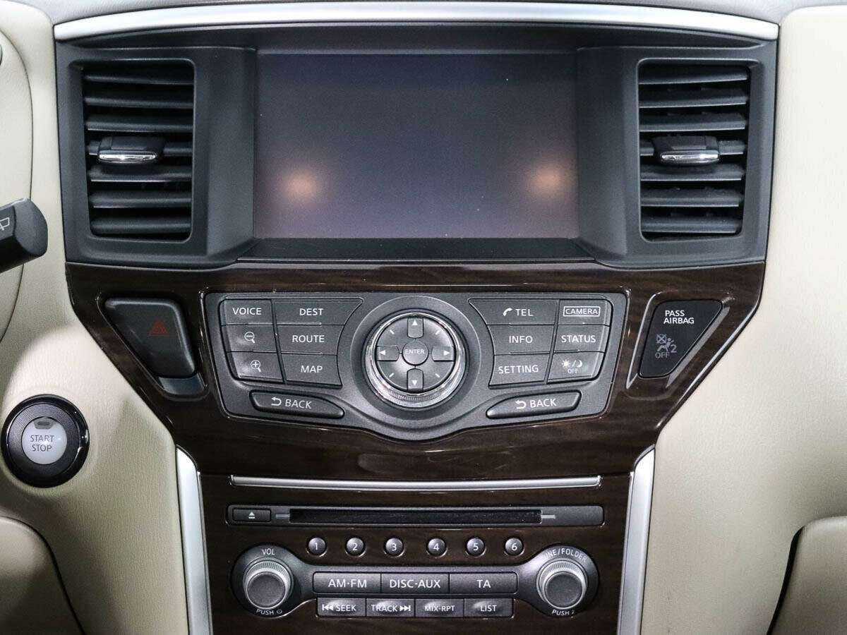 Nissan Pathfinder с пробегом — 2014 год. Фото: #11