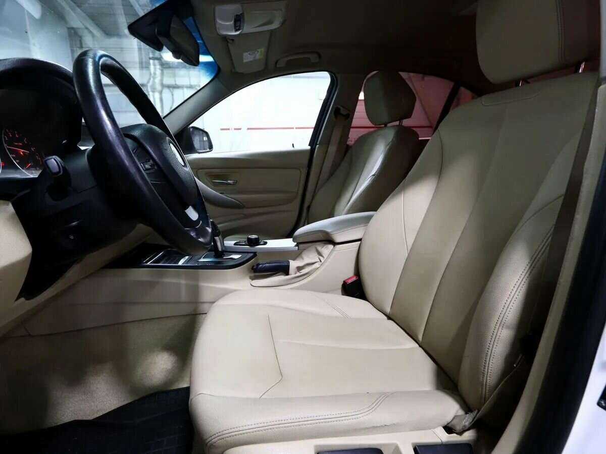 BMW 3 серии с пробегом — 2014 год. Фото: #5