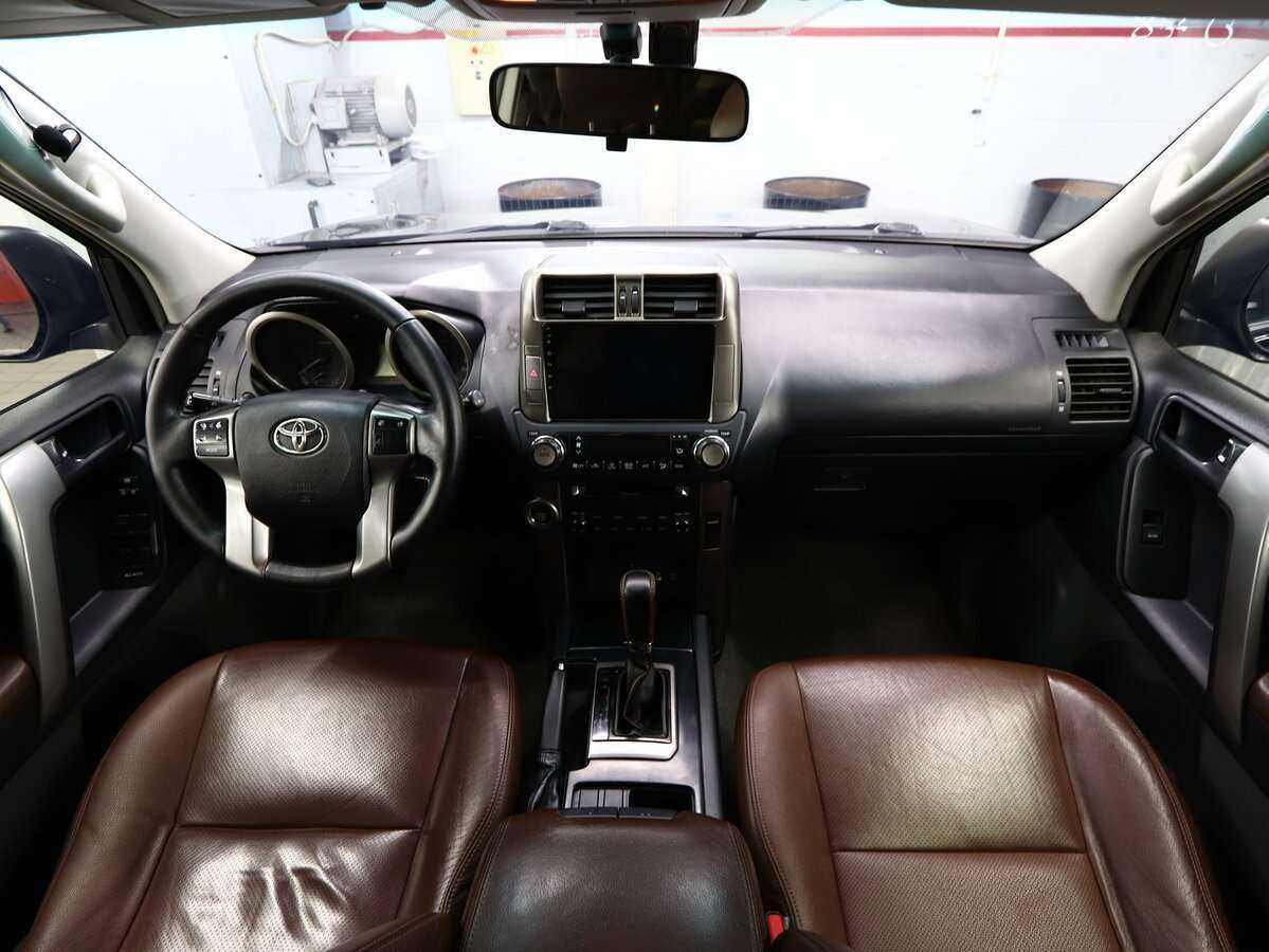 Toyota Land Cruiser Prado с пробегом — 2013 год. Фото: #13