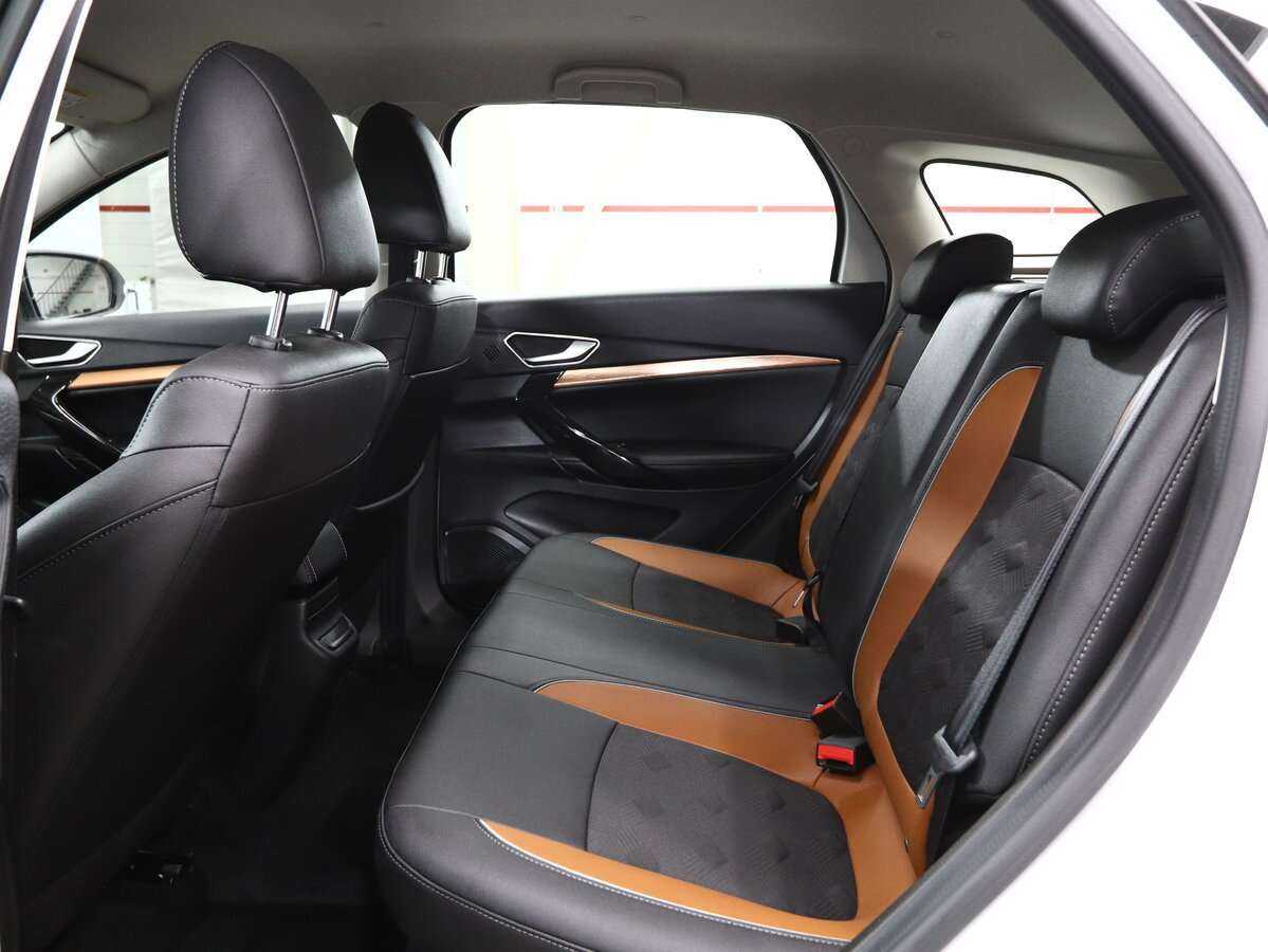 Lada (ВАЗ) Vesta с пробегом — 2023 год. Фото: #13