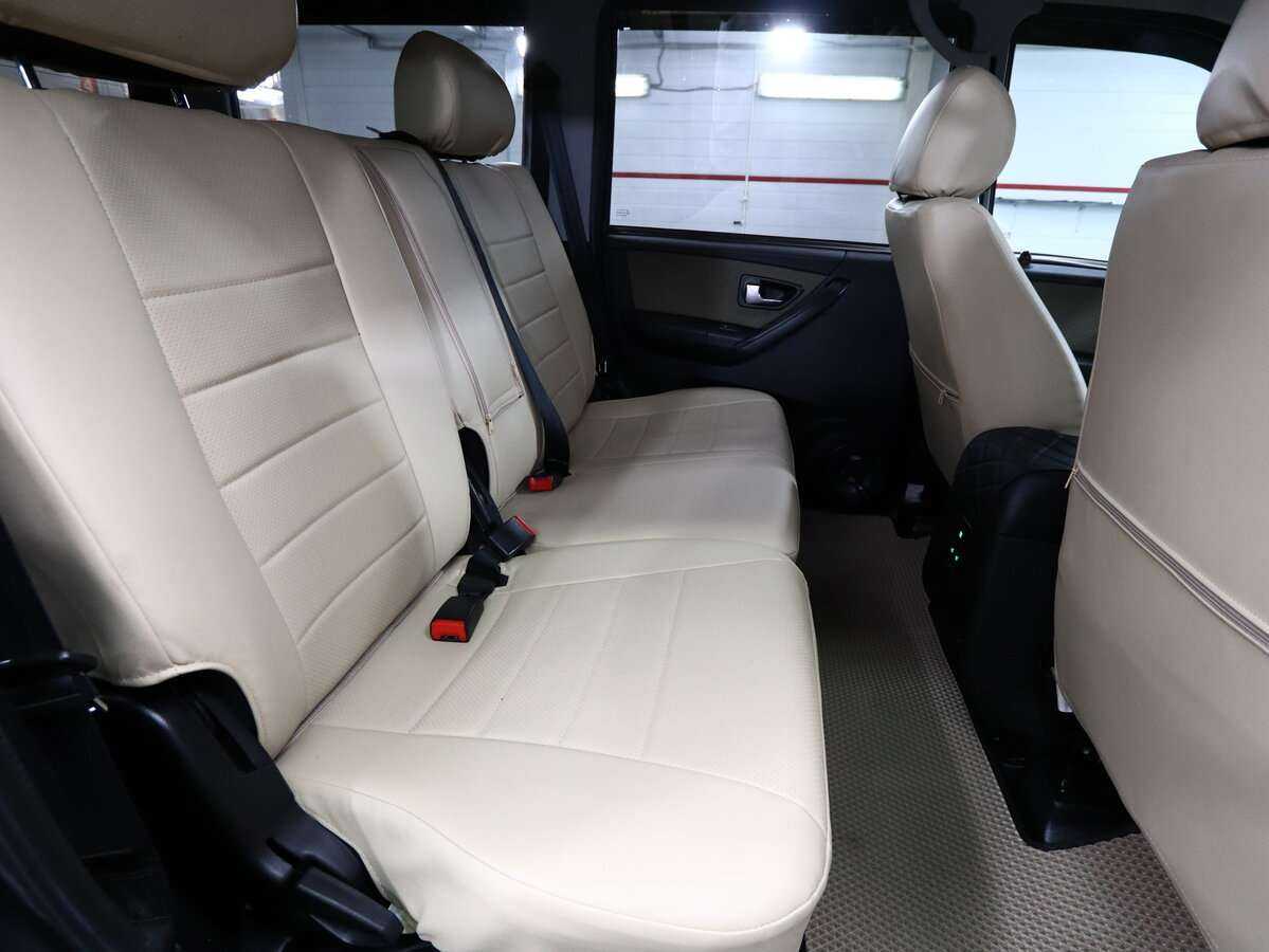 УАЗ Patriot с пробегом — 2014 год. Фото: #11