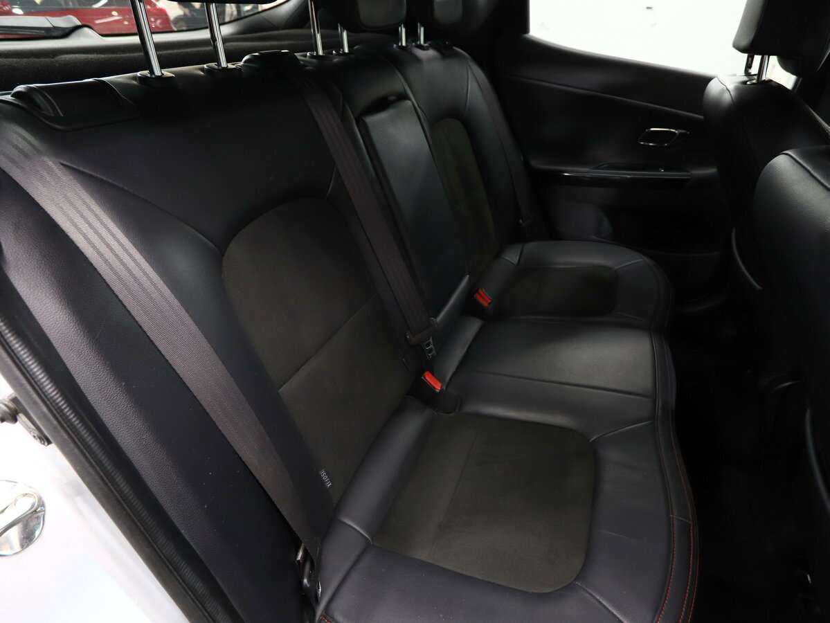 Kia Ceed GT с пробегом — 2017 год. Фото: #15