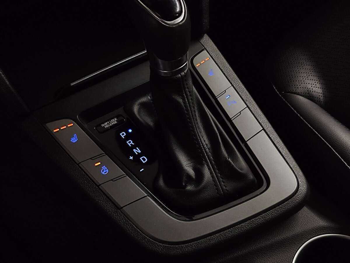 Hyundai Elantra с пробегом — 2016 год. Фото: #14