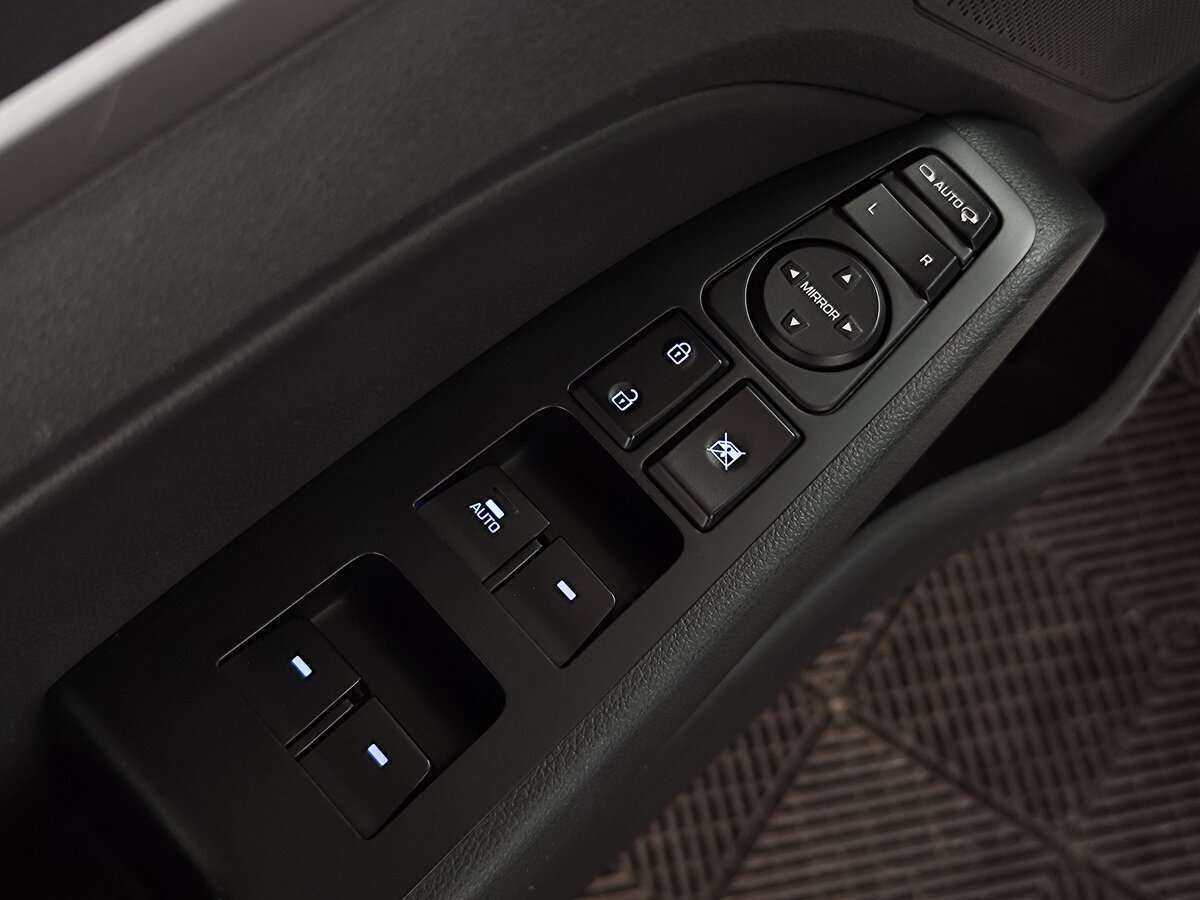 Hyundai Elantra с пробегом — 2016 год. Фото: #18