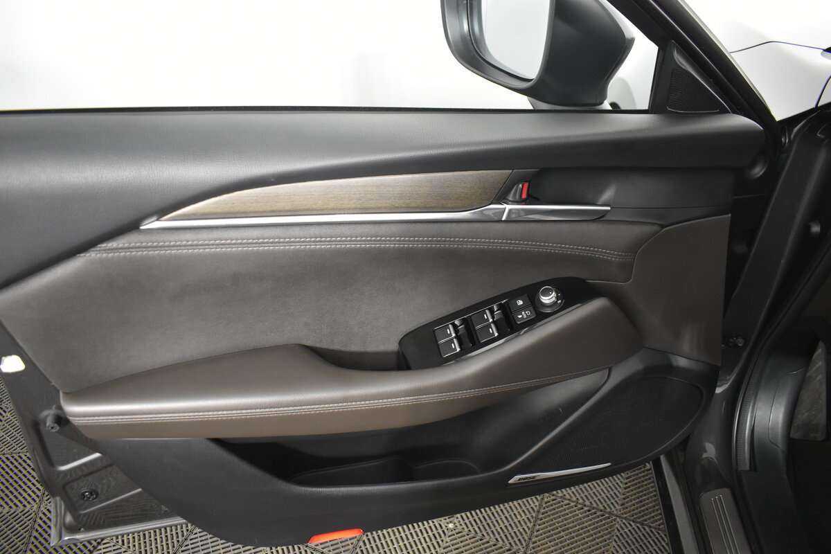 Mazda 6 с пробегом — 2019 год. Фото: #12