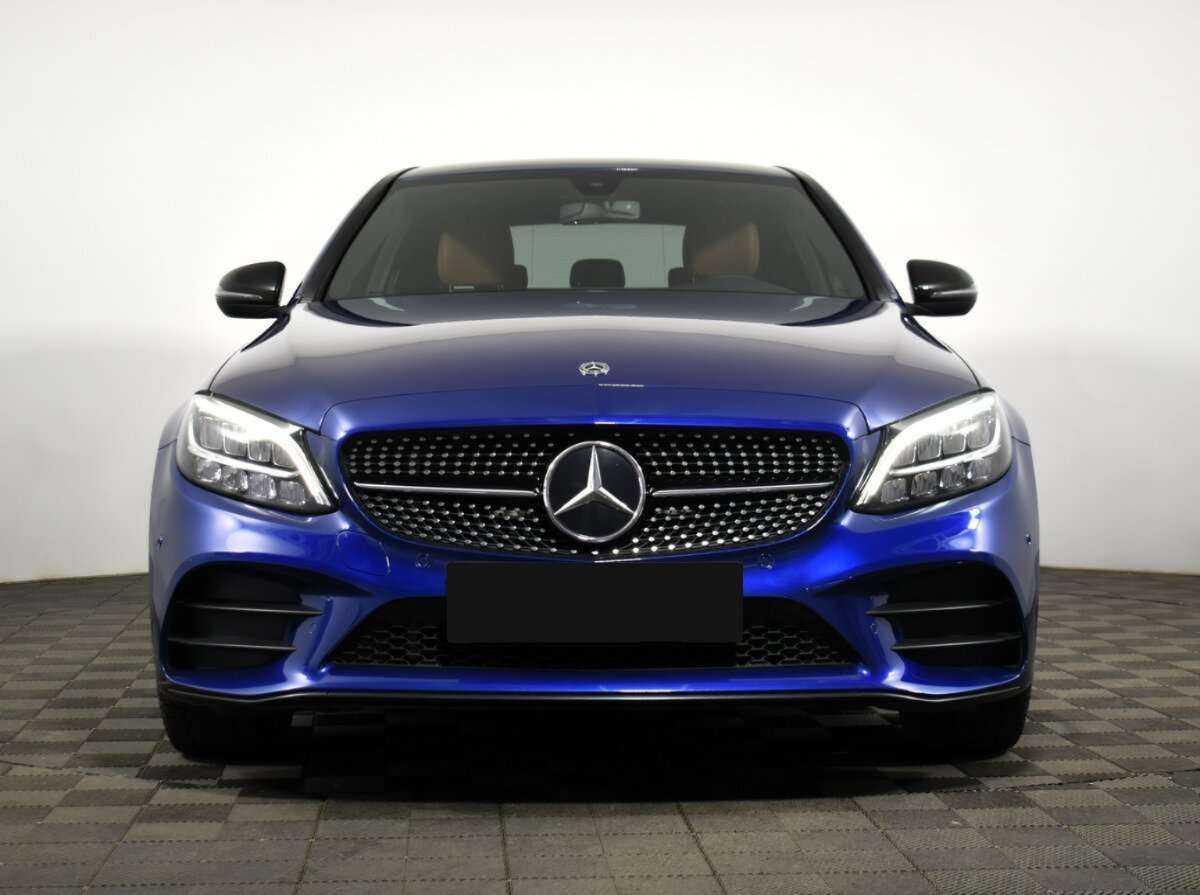 Mercedes-Benz C-Класс с пробегом — 2018 год. Фото: #1