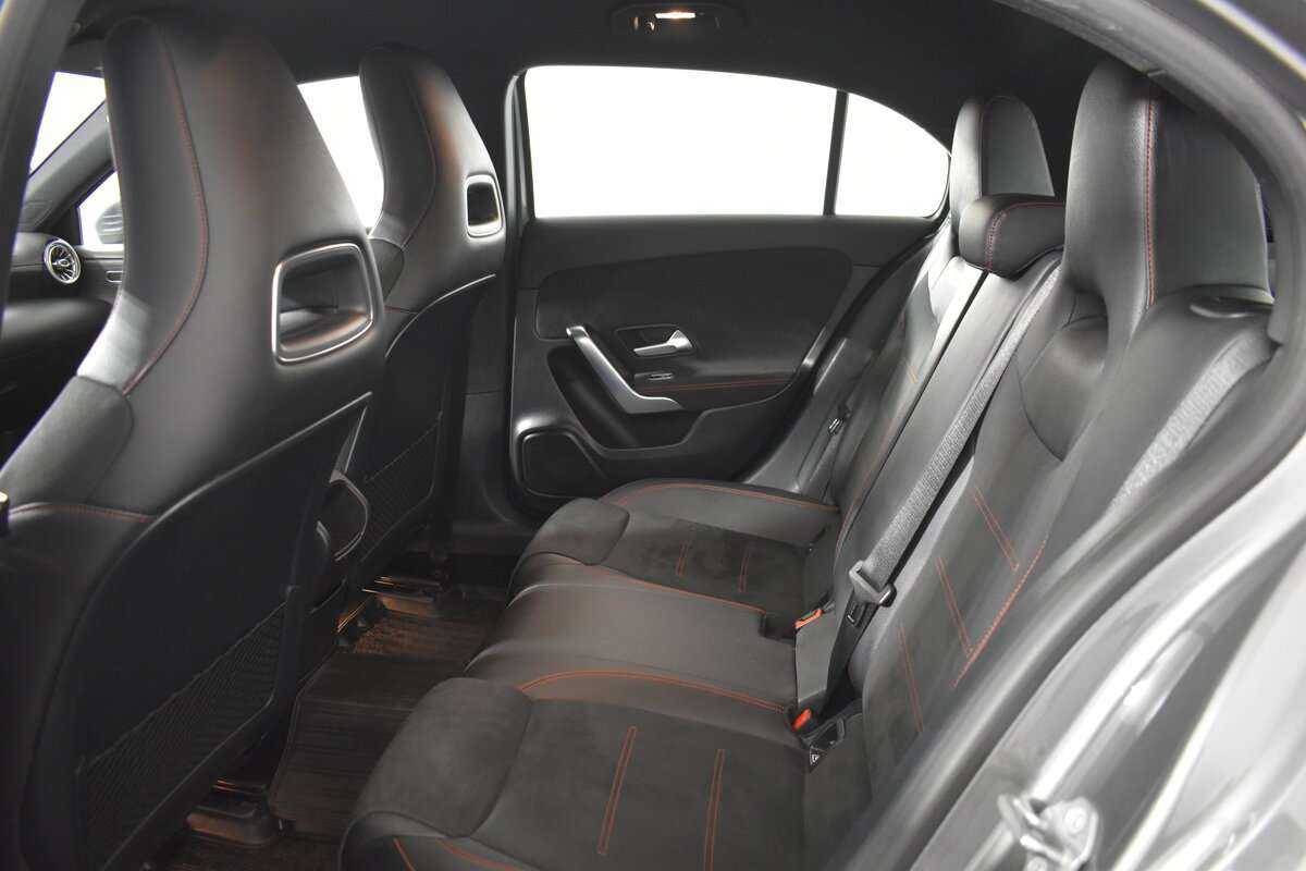 Mercedes-Benz A-Класс с пробегом — 2018 год. Фото: #6