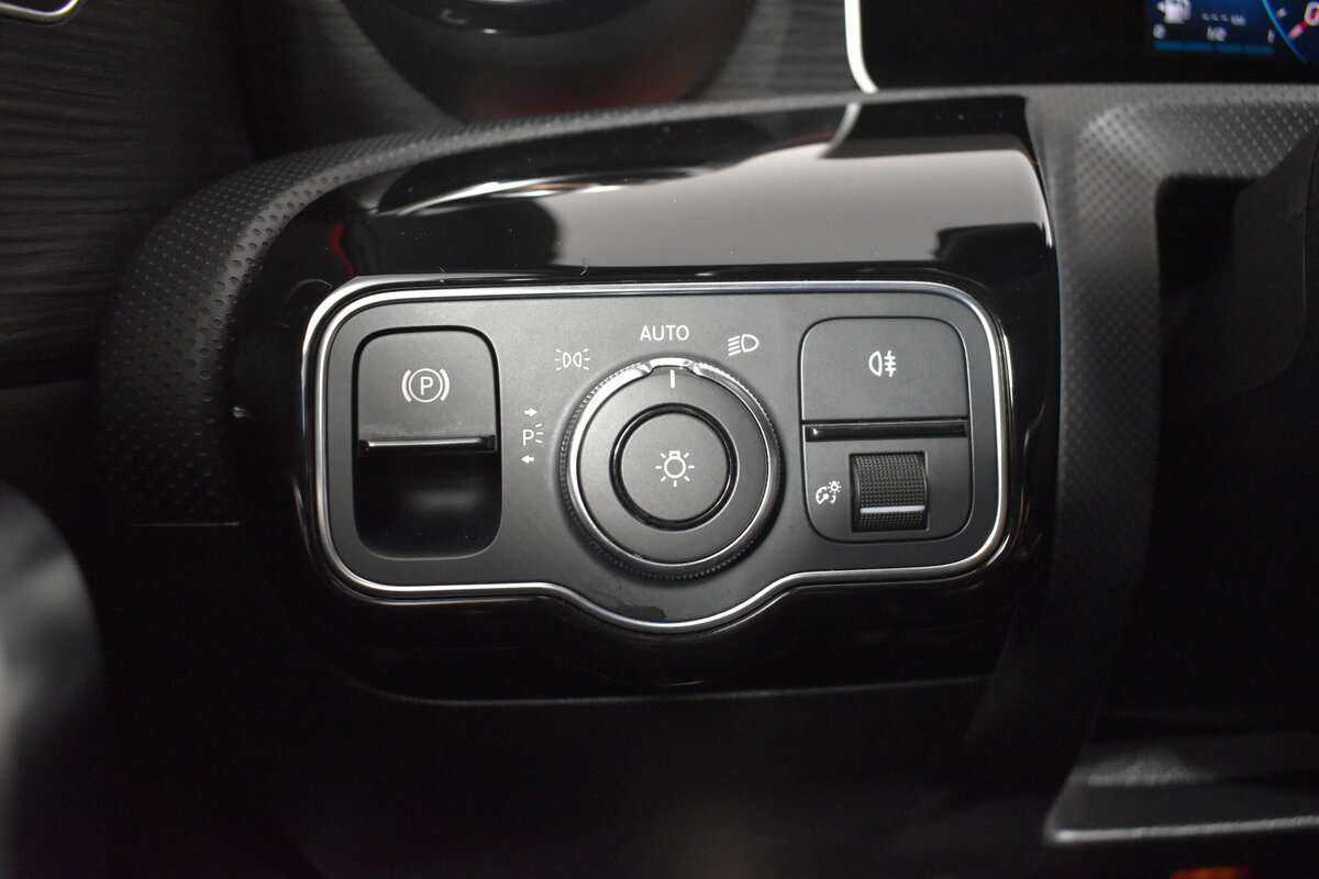 Mercedes-Benz A-Класс с пробегом — 2018 год. Фото: #22