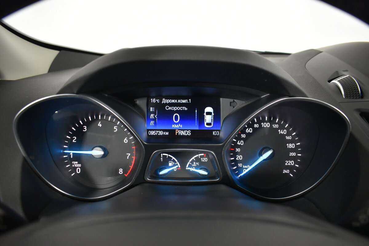 Ford Kuga с пробегом — 2017 год. Фото: #6