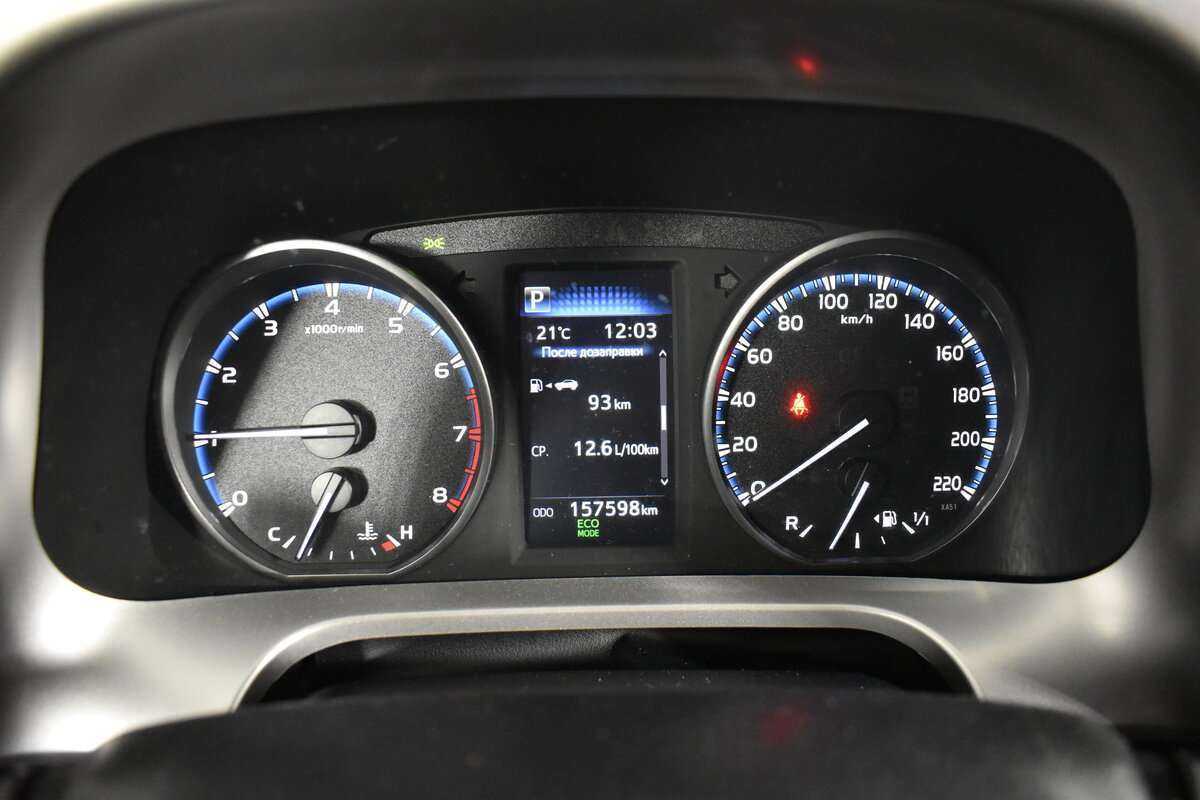 Toyota RAV4 с пробегом — 2019 год. Фото: #13