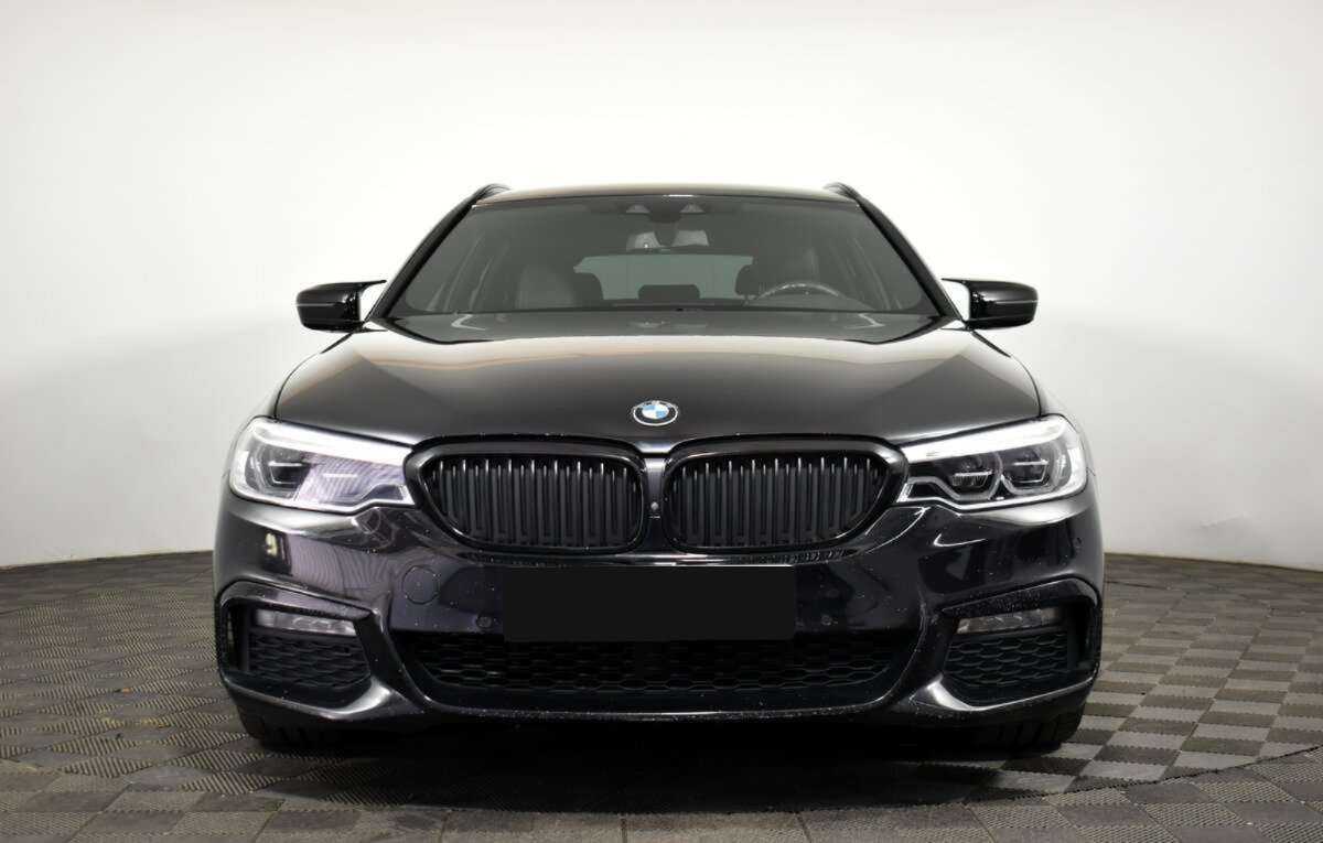 BMW 5 серии с пробегом — 2018 год. Фото: #1