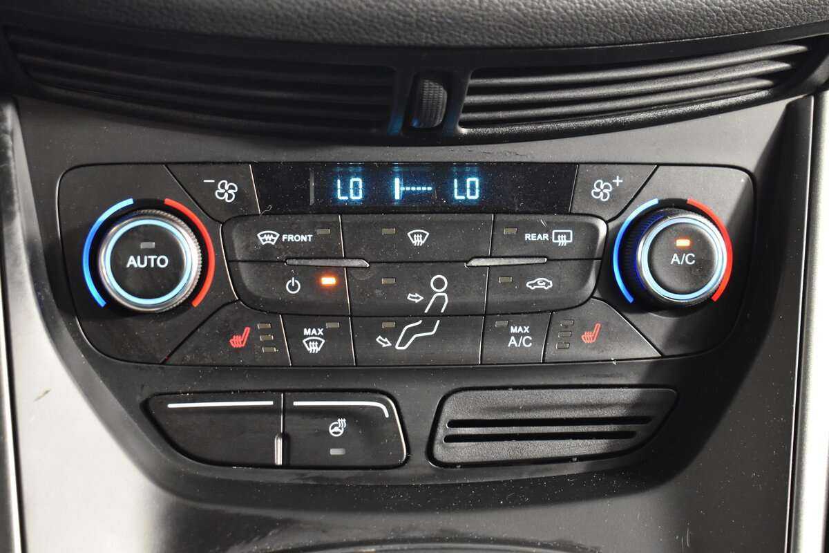 Ford Kuga с пробегом — 2017 год. Фото: #21