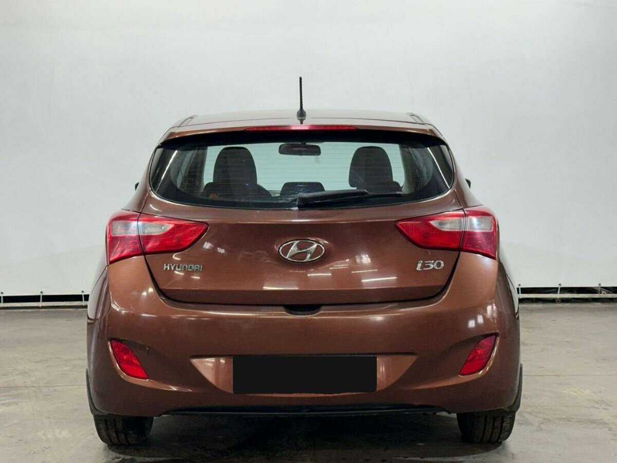 Hyundai i30 с пробегом — 2012 год. Фото: #5